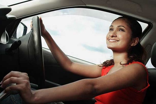 3 Reasons Why Women Drivers Should Seek out Women-Specific Car Insurance